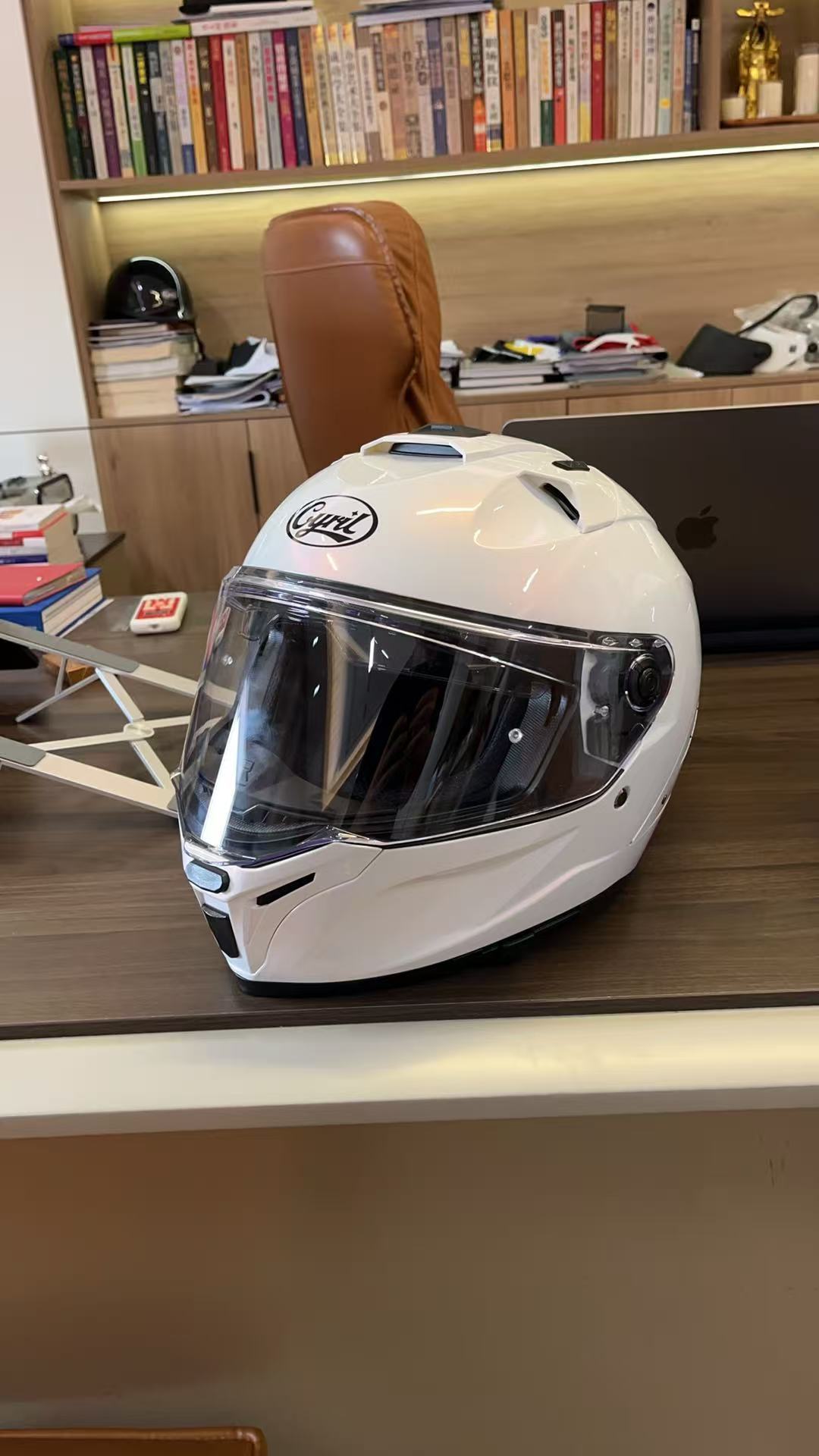 CABRA CBR 358 Tam Kask